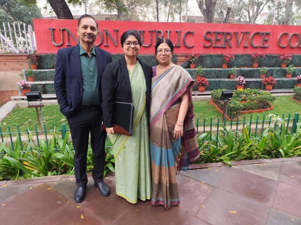 UPSC Success: झंझारपुर की बेटी श्रेया झा ने पहले ही प्रयास में लहराया परचम